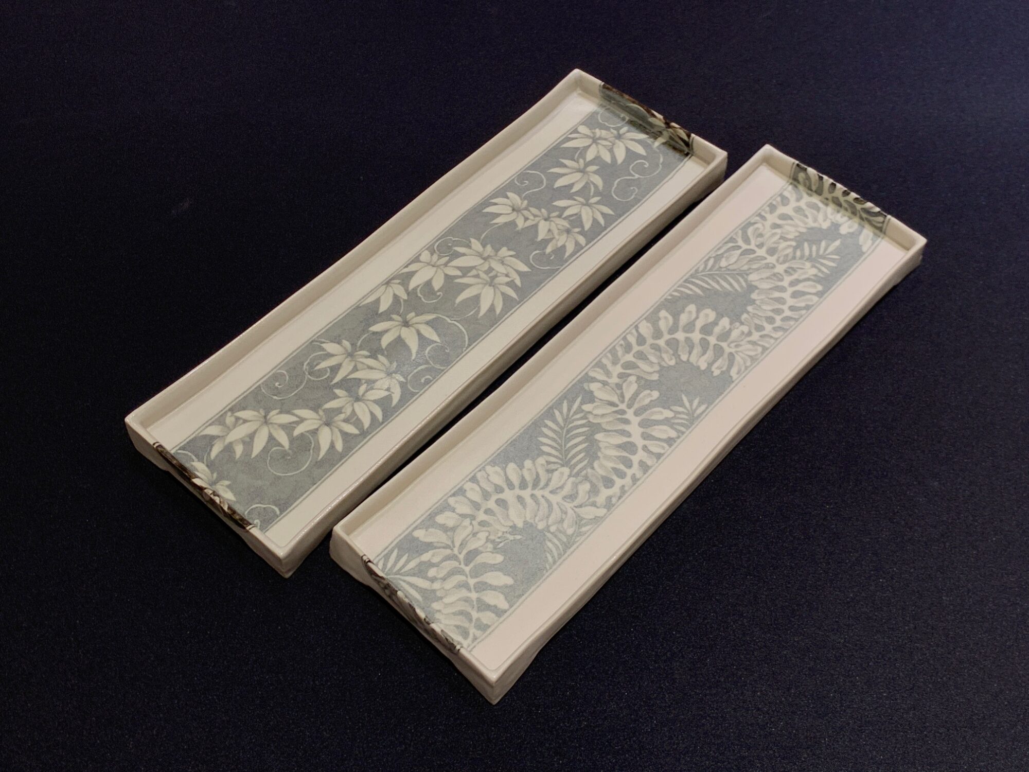 藤﨑千尋 展　-謎々と器-