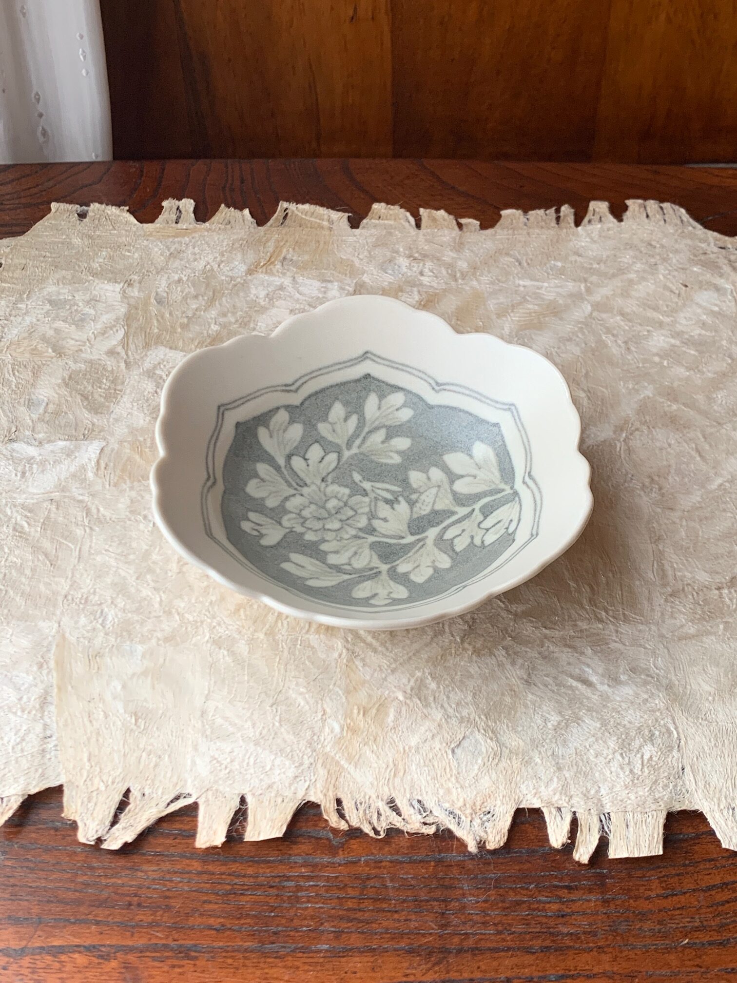 藤﨑千尋 展　-謎々と器-